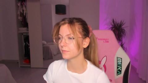 Cassy_cum  07-11-2022